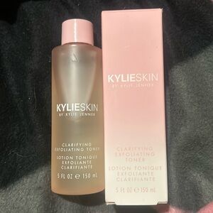 KylieSkin Clarifying Exfoliating Toner (New)
